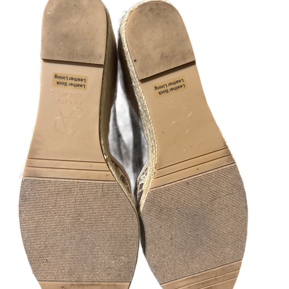 Adrianna Papell | Elegant Lace Wedge Espadrilles - Picture 4 of 5